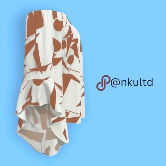 🆕️Boho Chic Off-Shoulder Abstract Blouse 🤎✨ Light Brown & White 🌿 Trendy Top - Picture 6 of 11